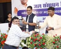 महाघोटालेबाज अफसर का महा-खेल : 30 करोड़ के दागी इंजीनियर आलोक अग्रवाल ने फर्जी विकलांगता प्रमाण पत्र से ली जमानत, कागजों में 71% विकलांग हैं तो आखिर कैसे कर रहे नौकरी?