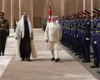 UAE दौरे पर पीएम मोदी का भव्य स्वागत: अबू धाबी में गार्ड ऑफ ऑनर, राष्ट्रपति शेख मोहम्मद बिन जायद से अहम मुलाकात