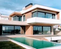 Vastu Tips: घर की इन दिशाओं में जरूर रखें कुछ सामान, वरना छिन जाएगी खुशहाली!