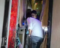 नौकरी का झांसा देकर कर्नाटक भेजी जा रही थीं युवतियां! अंबिकापुर बस स्टैंड से 20 लोगों का रेस्क्यू, मानव तस्करी की आशंका