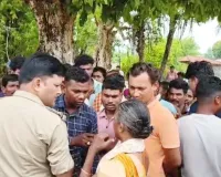 कांकेर में धर्म को लेकर बढ़ा विवाद: महिला ने मूल धर्म में लौटने का दबाव बनाने और तोड़फोड़ का लगाया आरोप, गांव में तनाव