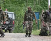 सोपोर में सुरक्षाबलों की बड़ी कार्रवाई: आतंकी ठिकाना ध्वस्त, भारी मात्रा में हथियार और विस्फोटक बरामद; इलाके में सर्च ऑपरेशन जारी
