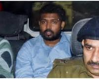 फायरिंग केस में बढ़ीं खान सर की मुश्किलें! अग्रिम जमानत याचिका दाखिल, गार्डों के बयान के बाद कानूनी घेरा और सख्त