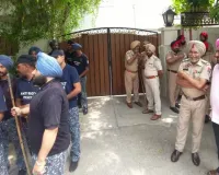 मजीठा विवाद पर पुलिस का बड़ा एक्शन, कई टीमों की दबिश से पंजाब की सियासत में हलचल