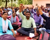छत्तीसगढ़ में मनरेगा कर्मचारियों का आंदोलन: 2 जुलाई से चरणबद्ध हड़ताल, ग्रेड पे और HR पॉलिसी समेत कई मांगों को लेकर प्रदर्शन 