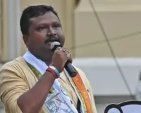 TMC में बढ़ी सियासी हलचल! राज्यसभा सांसद प्रकाश चिक बड़ाईक के इस्तीफे से ममता बनर्जी को बड़ा झटका