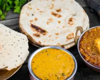 Vastu Tips for Eating: खाना खाते समय भूलकर भी न करें ये गलतियां, वरना बढ़ सकता है वास्तु दोष और आर्थिक संकट