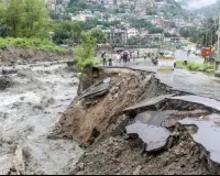 Himachal Rain Havoc: हिमाचल में बारिश बनी आफत, बाढ़-भूस्खलन से 66 की मौत; 100 से ज्यादा सड़कें बंद, कई गांवों का संपर्क टूटा