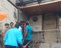 Raipur Breaking: महिला थाना के पास खून से लथपथ युवक की लाश मिलने से सनसनी, सिर पर गंभीर चोट के निशान; हत्या की आशंका