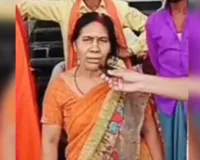 जिंदा महिला को कागजों में 'मृत' दिखाकर पैतृक संपत्ति हड़पने का आरोप, न्याय न मिलने पर मांगी इच्छामृत्यु