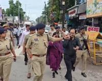 बिलासपुर में दो गुटों के विवाद ने लिया हिंसक रूप, पथराव में पुलिसकर्मियों समेत कई घायल, 12 से ज्यादा हिरासत में