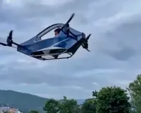 न साइंस की पढ़ाई, न इंजीनियरिंग की डिग्री… मोटर मैकेनिक के बेटे ने बना डाली उड़ने वाली कार! 200 KM की रफ्तार का दावा