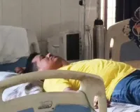 जेल से पहले अस्पताल पहुंच गए आरोपी डॉक्टर! फर्जी ट्रांसफर केस में गिरफ्तारी के बाद बिगड़ी तबीयत, मेडिकल रिपोर्ट पर उठे सवाल