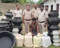अंबिकापुर में किराए के मकान में चल रही थी महुआ शराब की भट्ठी, 480 किलो लाहन जब्त