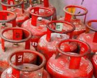 LPG उपभोक्ताओं के लिए अलर्ट : 16 अगस्त तक करा लें ई-केवाईसी, नहीं तो बंद हो सकती है सब्सिडी