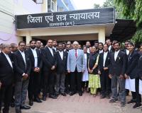 न्याय प्रणाली को नागरिक केंद्रित बनाने पर जोर: राजनांदगांव कोर्ट पहुंचे चीफ जस्टिस रमेश सिन्हा, पेपरलेस कार्यप्रणाली से पारदर्शिता लाने के निर्देश