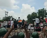 विधानसभा पर छात्रों का ‘महाघेराव’! बैरिकेडिंग तोड़कर आगे बढ़े JPSC-JSSC अभ्यर्थी, चप्पे-चप्पे पर पुलिस