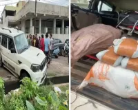 रायपुर में मोहल्लेवासियों ने पकड़ी गांजे की बड़ी खेप! नाली में फंसी स्कॉर्पियो से 5 क्विंटल गांजा बरामद, ड्राइवर फरार