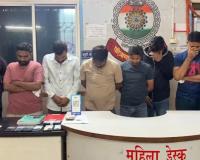 भिलाई में स्पा सेंटर की आड़ में ‘गंदा खेल’! पुलिस की रेड में खुला देह व्यापार, मैनेजर-महिला दलाल समेत 9 गिरफ्तार