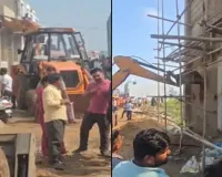रावतपुरा में निगम का बड़ा एक्शन: 4 बुलडोजर के साथ पहुंची टीम, चिन्हित अवैध निर्माण पर कार्रवाई; पुलिस बल रहा तैनात