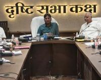 केवल कागजों तक सीमित न रहे प्रगति, जमीन पर भी दिखे योजनाओं और विकास कार्यो का असर