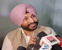 Ravneet Bittu Attack: बटाला में अचानक घिरा BJP नेता का काफिला, अंडे-टमाटर और पत्थरों की बौछार का आरोप