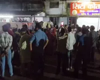 Rajnandgaon News: गोवंश का सिर मिलने से राजनांदगांव में तनावपूर्ण माहौल, कोतवाली के बाहर प्रदर्शन और चक्काजाम