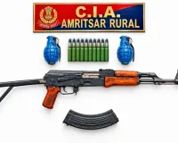 Punjab News: अAK-47 से लेकर हैंड ग्रेनेड तक… अमृतसर में हथियारों की खेप बरामद, पाकिस्तान कनेक्शन की जांच तेज