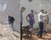 सेंधमारी कर शराब दुकान में घुसे चोर, ब्रांडेड शराब की बोतलों समेत नकदी पर किया हाथ साफ, पुलिस ने दर्ज किया केस
