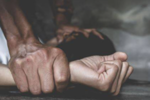 बिलासपुर में रेलवे ऑफिसर ने नर्स को बनाया शिकार, पार्टी के बहाने बुलाकर किया रेप