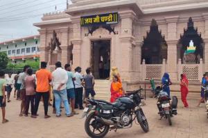 CG NEWS: धमतरी के कुरुद में चोरों ने चंडी माता मंदिर में सोने के आभूषण समेत दान पेटी किया पार, जांच में जुटी पुलिस…