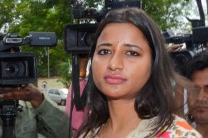झारखंड में कांग्रेस की पूर्व विधायक अंबा प्रसाद के करीबियों पर कार्यवाही, 8 जगहों पर ED की दबिश 