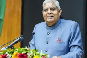 74 वर्षीय उपराष्ट्रपति जगदीप धनखड़ ने अचानक छोड़ा पद, देश में पहली बार मानसून सत्र के बीच इस्तीफा