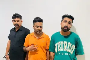 रायपुर में तड़के सुबह पुलिस की बड़ी कार्रवाई: कबीर नगर में नशा तस्करों पर छापा, ड्रग्स सिंडिकेट के 3 और आरोपी गिरफ्तार