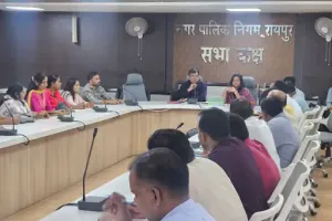 रायपुर निगम सख्त: प्रॉपर्टी टैक्स बकायादारों की संपत्ति होगी कुर्क, 31 अक्टूबर तक 100 फीसदी डिमांड बिल वितरण का लक्ष्य