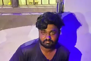 अंतिम संस्कार से पहले लौटा 'मरा हुआ' बेटा, गांव में मचा हड़कंप!