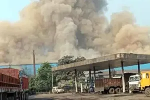 NRVS फैक्ट्री में सुबह-सुबह हादसा: फार्नेस ब्लास्ट से 3 मजदूर झुलसे, एक गंभीर रूप से घायल