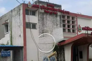 दुर्ग में पुलिस महकमे में रातों-रात बड़ी सर्जरी: 5 थानों के टीआई और 2 चौकी प्रभारी का ट्रांसफर