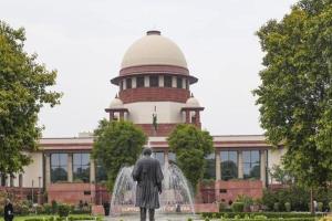 432 करोड़ शराब घोटाला: सुप्रीम कोर्ट से आबकारी अधिकारियों को बड़ी राहत, ट्रायल तक गिरफ्तारी पर रोक 