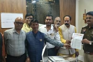  IAS अफसर के ब्राह्मण कन्याओं पर आपत्तिजनक बयान से बवाल, छत्तीसगढ़ में FIR और बड़े आंदोलन की तैयारी