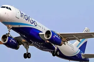 यात्रियों की परेशानी पर DGCA ने दिखाई सख्ती, इंडिगो ऑपरेशन टीम के चार अधिकारी सस्पेंड