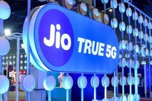 Jio के इस प्लान में मिलती है 84 दिन की वैलिडिटी, कीमत 369 रुपये