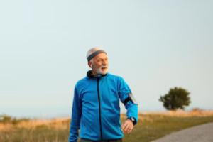 पता चल गया लंबी उम्र का राज, रोज सिर्फ 5 मिनट की एक्स्ट्रा नींद और 2 मिनट की वॉक बदल देगी आपकी जिंदगी