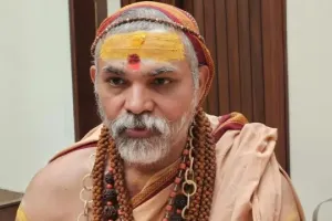 झूंसी POCSO मामला: गिरफ्तारी से बचाव के लिए हाई कोर्ट पहुंचे स्वामी अविमुक्तेश्वरानंद, दाखिल की अग्रिम जमानत याचिका