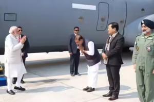 Breaking: डिब्रूगढ़ की इमरजेंसी स्ट्रिप पर उतरा PM का विमान, नॉर्थईस्ट में रचा नया इतिहास