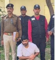 फर्जी पासपोर्ट से विदेश फरार, 26 केसों का आरोपी सोमबीर ‘मोटा’ अमेरिका से डिपोर्ट