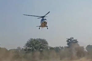 डिप्टी सीएम के हेलीकॉप्टर में अचानक धुआं, पायलट ने कराई इमरजेंसी लैंडिंग