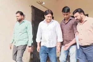 CG ACB Action: CSEB कार्यालय में रिश्वतखोरी का भंडाफोड़, जेई-एई समेत 3 कर्मचारी रंगे हाथ गिरफ्तार