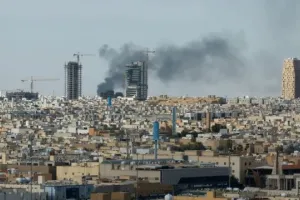 मिडिल ईस्ट में बढ़ा तनाव: तेहरान पर इजरायली मिसाइल हमले, ईरान का पलटवार, शुरू हुआ जंग का 'नया फेज'