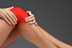 जोड़ों में दर्द कब नॉर्मल है, कब अर्थराइटिस? एक्सपर्ट से जानें